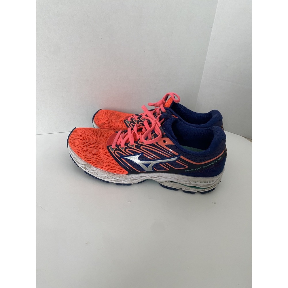 Mizuno‎ Wave Shadow Women's Size 9 - Used
